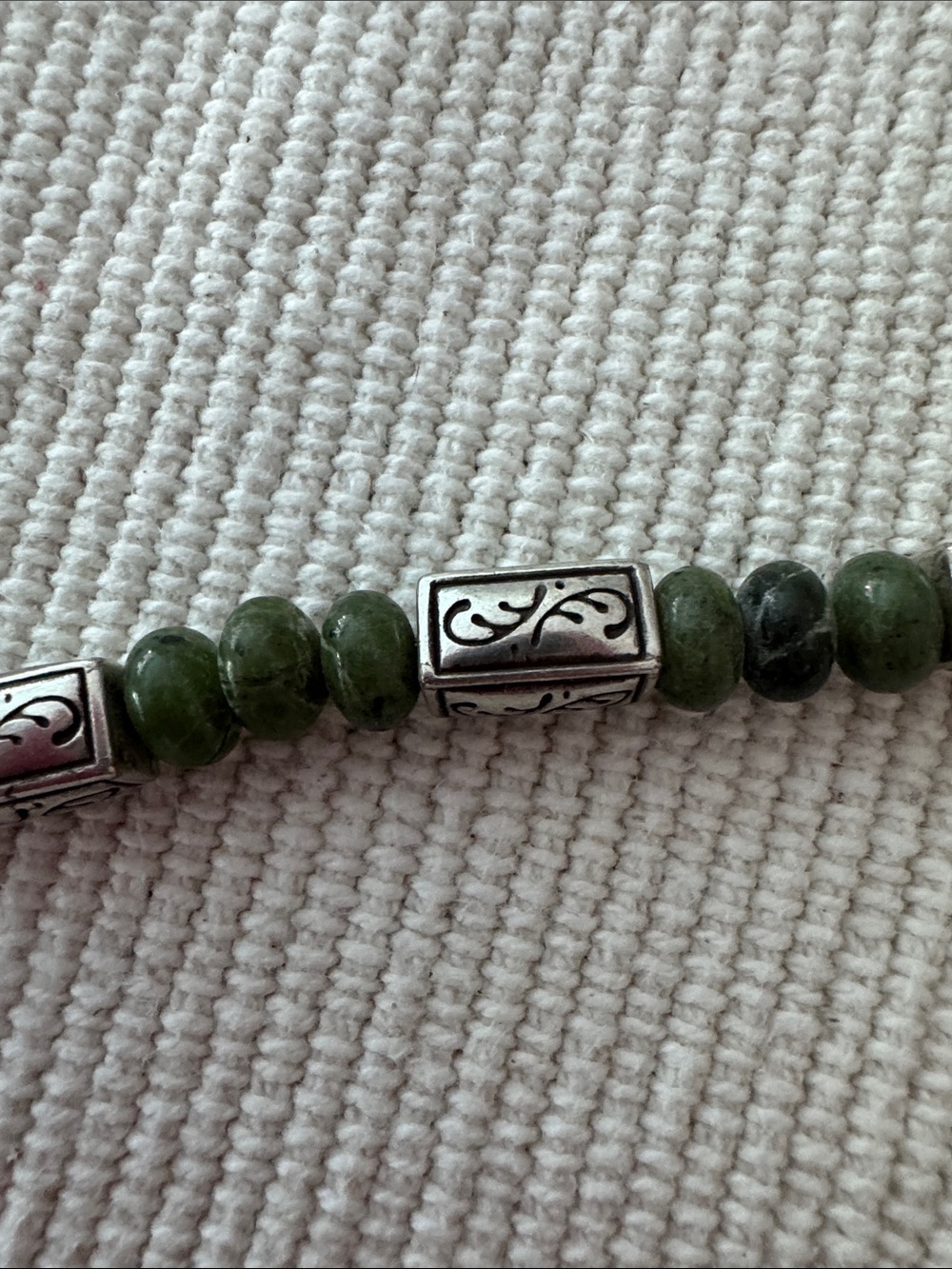 Green Beaded Silver-Accent Bracelet with Heart Charm - Picture 6 of 11
